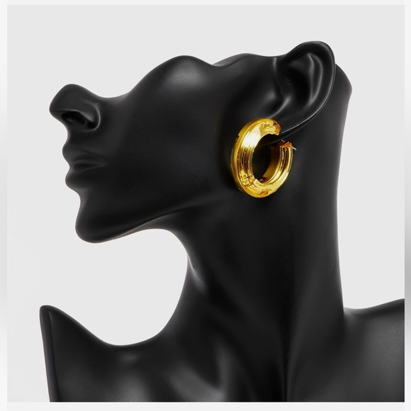 New! SWAROVSKI Lucent Hoop Earrings Yellow
